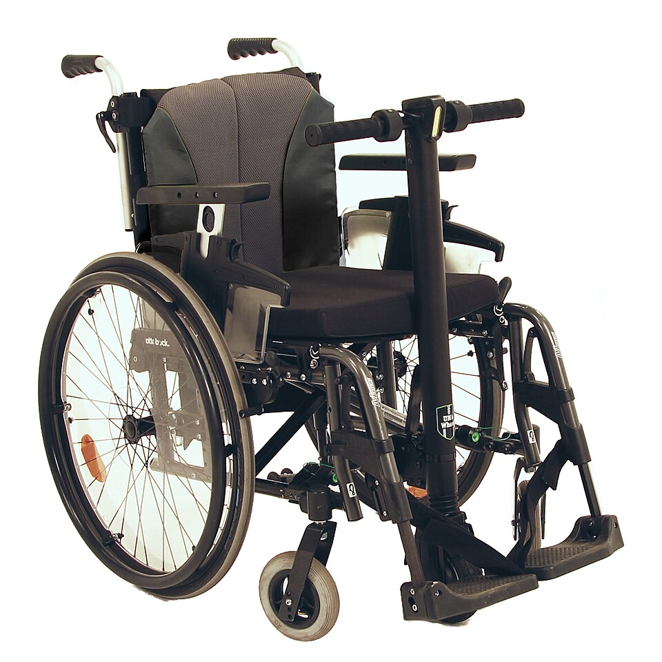 SILLA DE RUEDAS TODO TERRENO ACTION PLUS