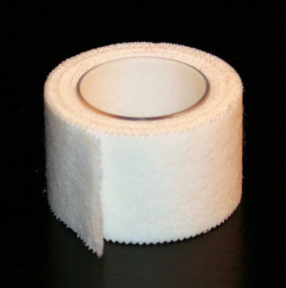 ESPARADRAPO POROSO BLANCO ANDINO
